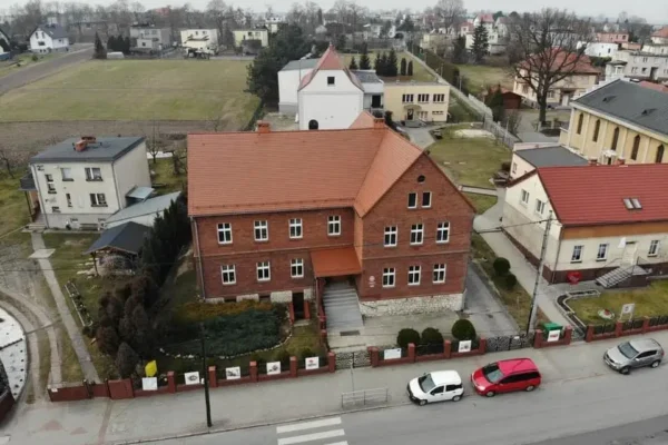 Sukces ósmoklasistów z ZSP w Ręskiej Wsi – wyniki egzaminu