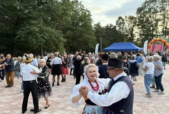 Dni Seniora w Kędzierzynie-Koźlu zakończone rockandrollowym finałem