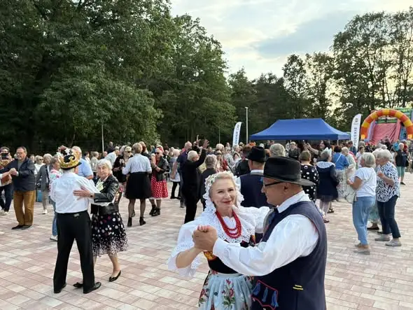 Dni Seniora w Kędzierzynie-Koźlu zakończone rockandrollowym finałem