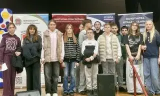 Uczniowie klasy 7b z Kędzierzyna-Koźla uczyli się, jak ratować życie