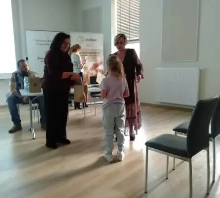Wiktoria Smak z Rękskiej Wsi w czołówce konkursu plastycznego „Mój Przyjaciel Adopciak”