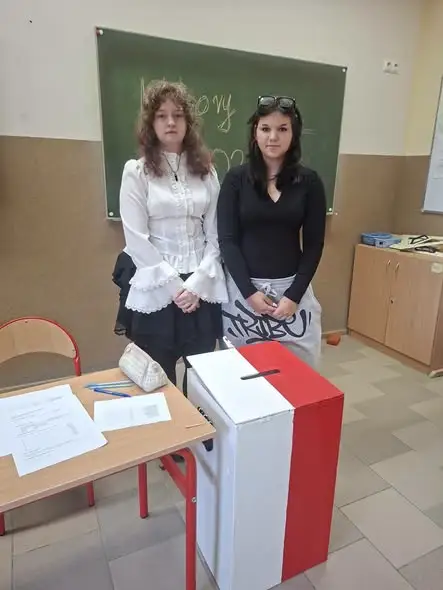 Nowa przewodnicząca Samorządu Uczniowskiego w Publicznej Szkole Podstawowej nr 3