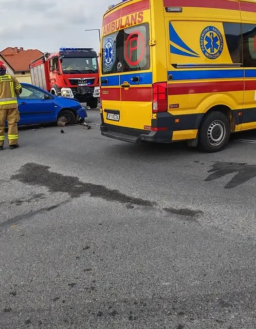 Kolizja dwóch pojazdów w Bierawie — interweniował zastęp OSP