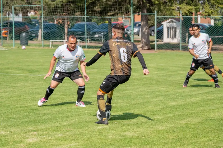 Victoria Cisek przegrywa 1:4 w Niezdrowicach. Honorowy gol z rzutu karnego